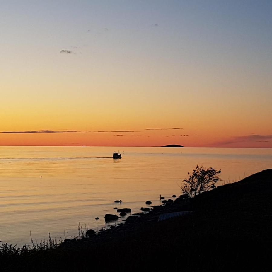Sjoetorpet - Unikt Boende Vid Havet Pa Norra Oeland! Löttorp Extérieur photo