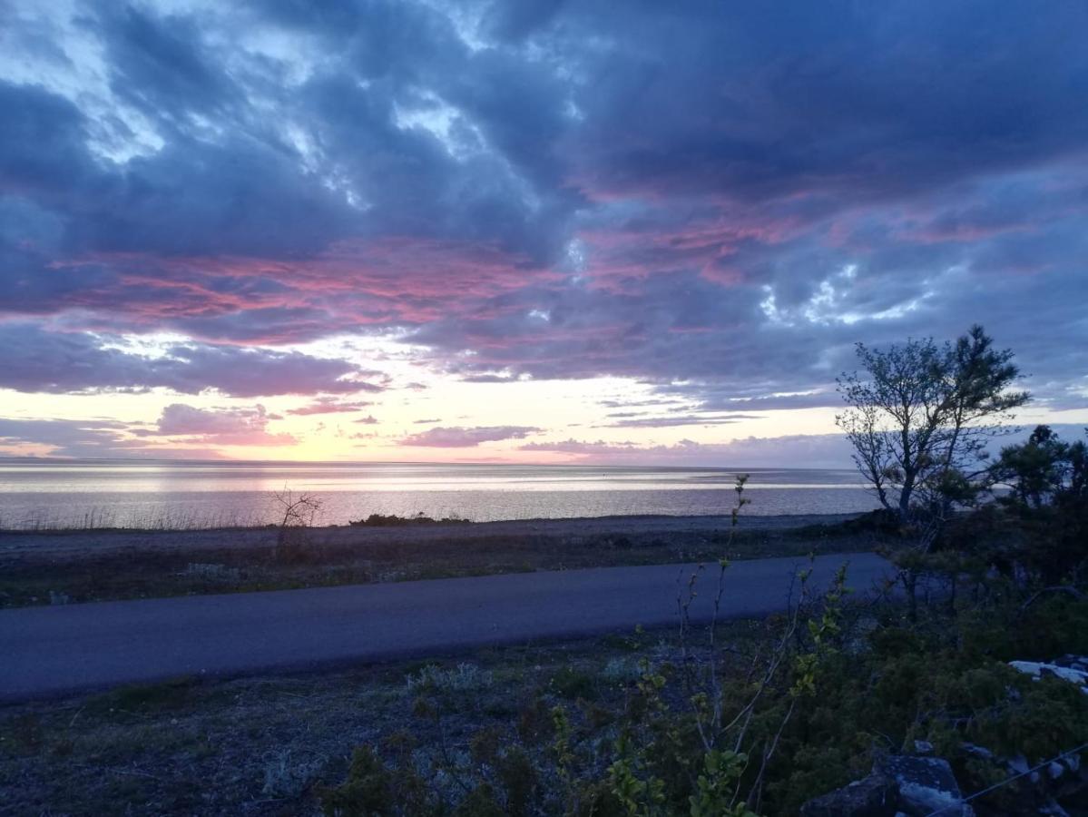Sjoetorpet - Unikt Boende Vid Havet Pa Norra Oeland! Löttorp Extérieur photo